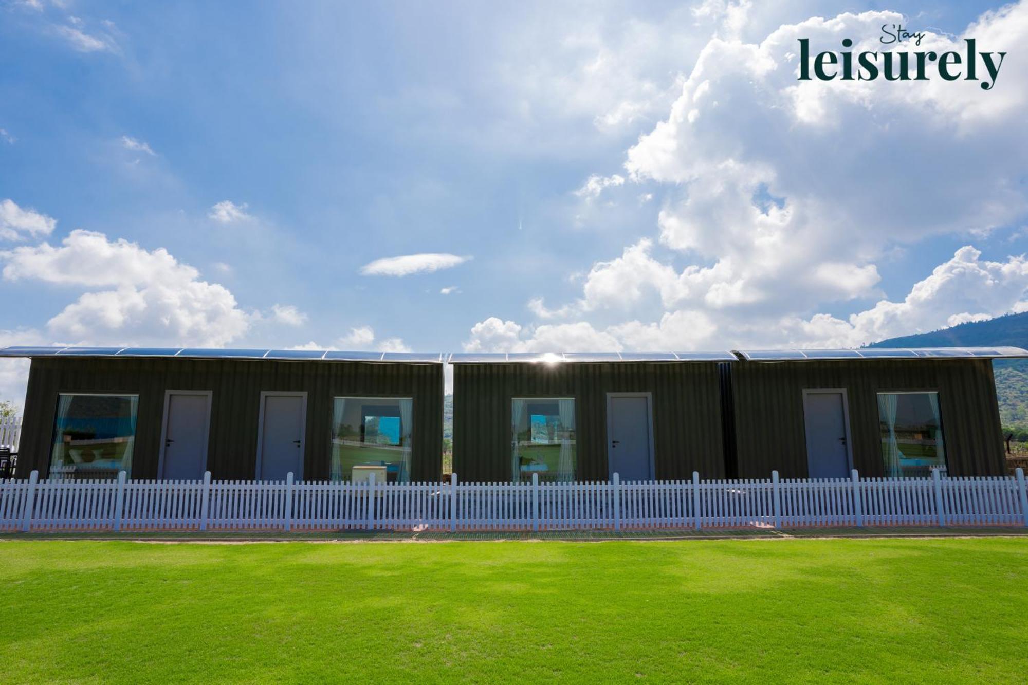 Stay Leisurely - Pavilion By The Hills, Lonavala - Stadium View Rooms Exterior photo